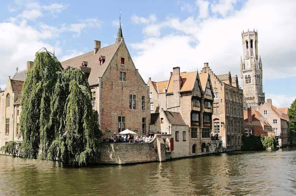 Ciudad belga conocida como la Venecia del norte