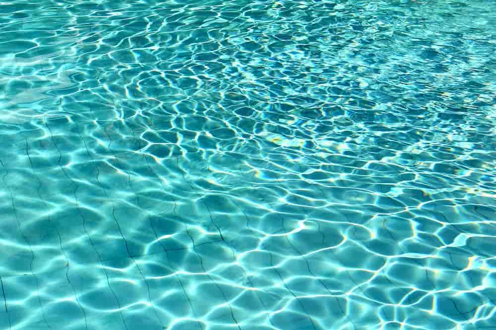 Como bajar el cloro de la piscina