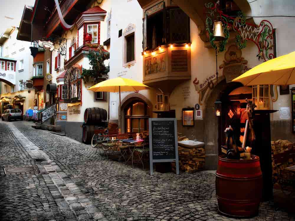 Como decorar un bar antiguo