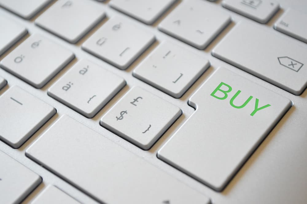 Como puedo entrar al modificar el código en Prestashop