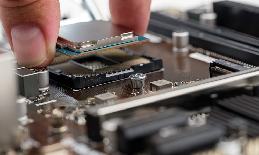 Como cambiar el socket de una placa madre
