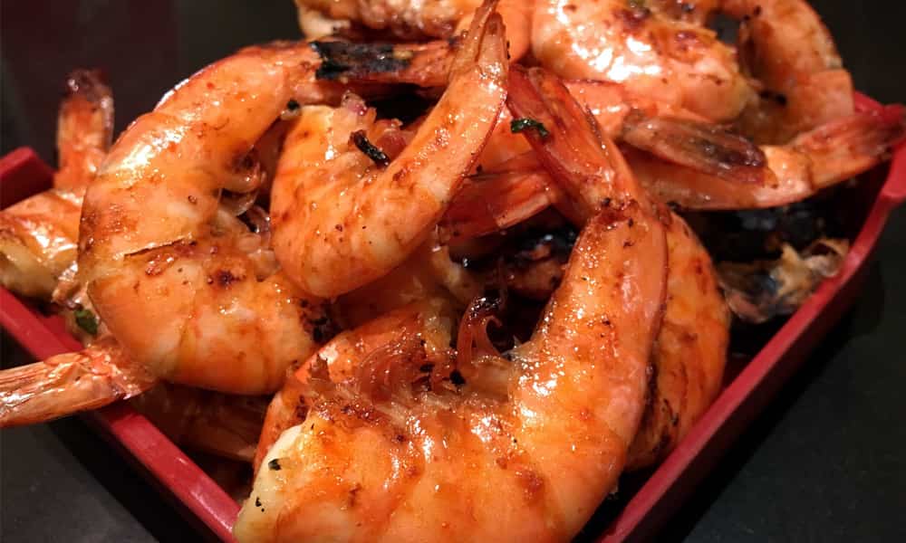 Como saber si los gambones al horno están hechos