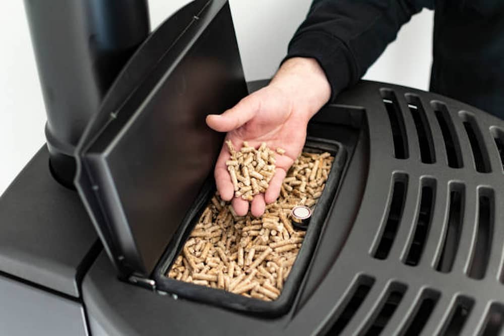 Cuantos KW consume una estufa de pellets