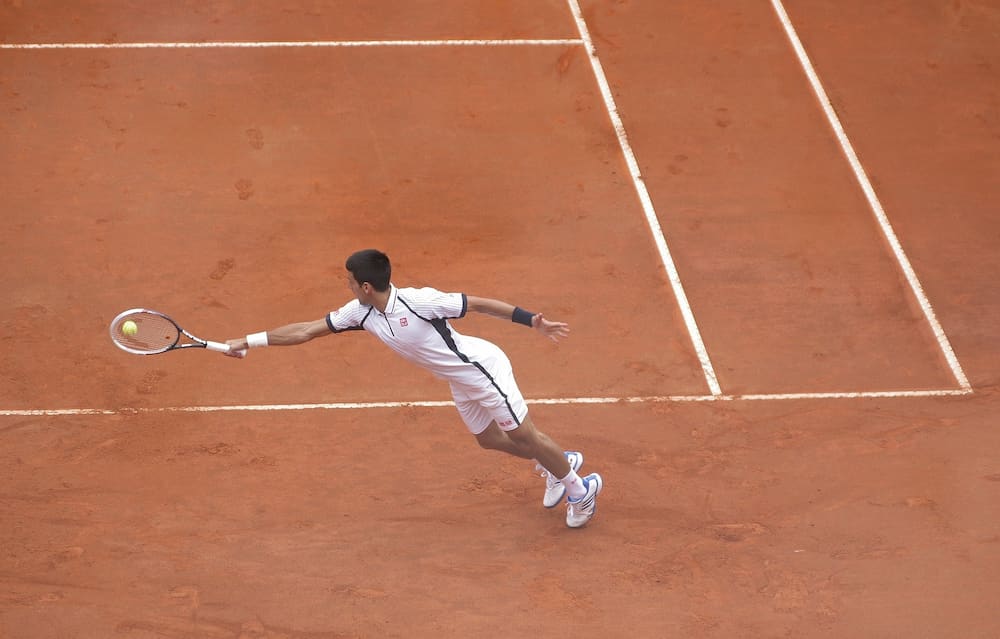 Cuantos sets tiene un partido de tenis