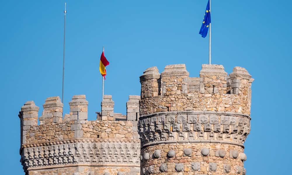 Desventajas de pedir asilo político en España