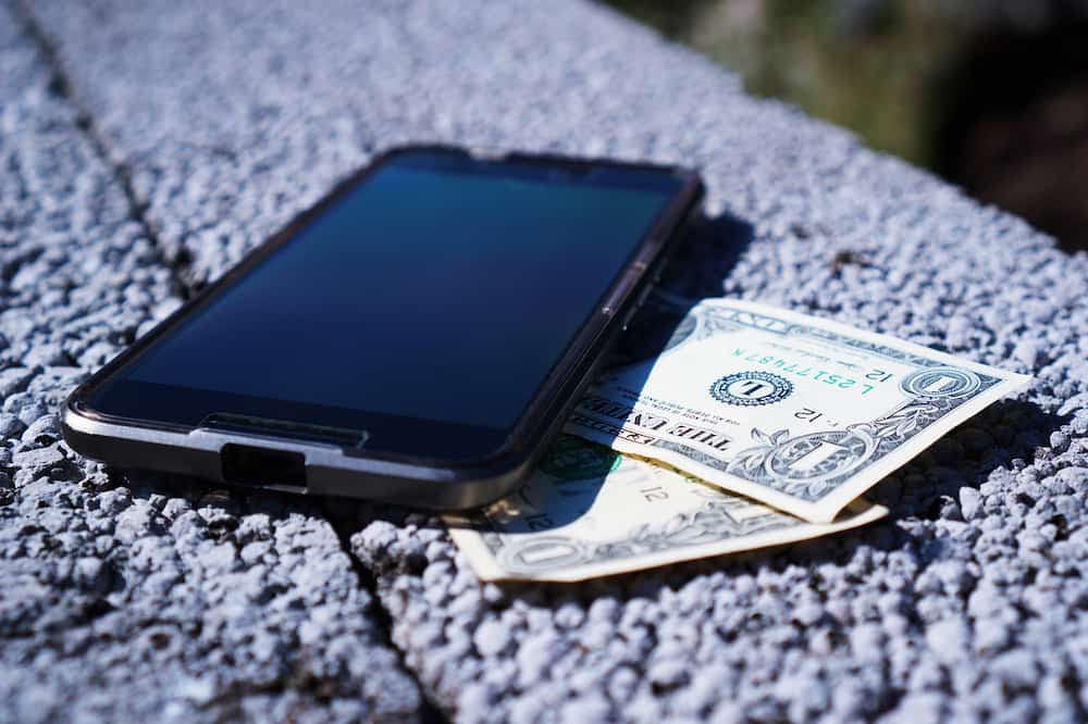 Financiar móvil solo con DNI