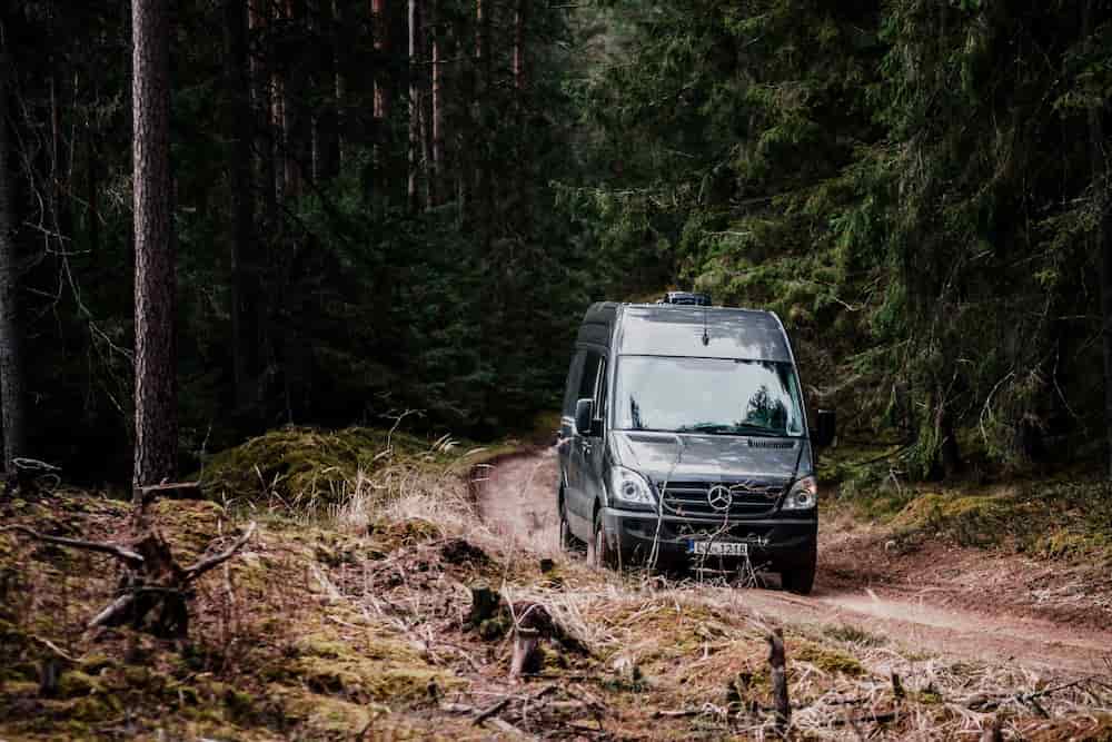 Vehiculo mixto adaptable