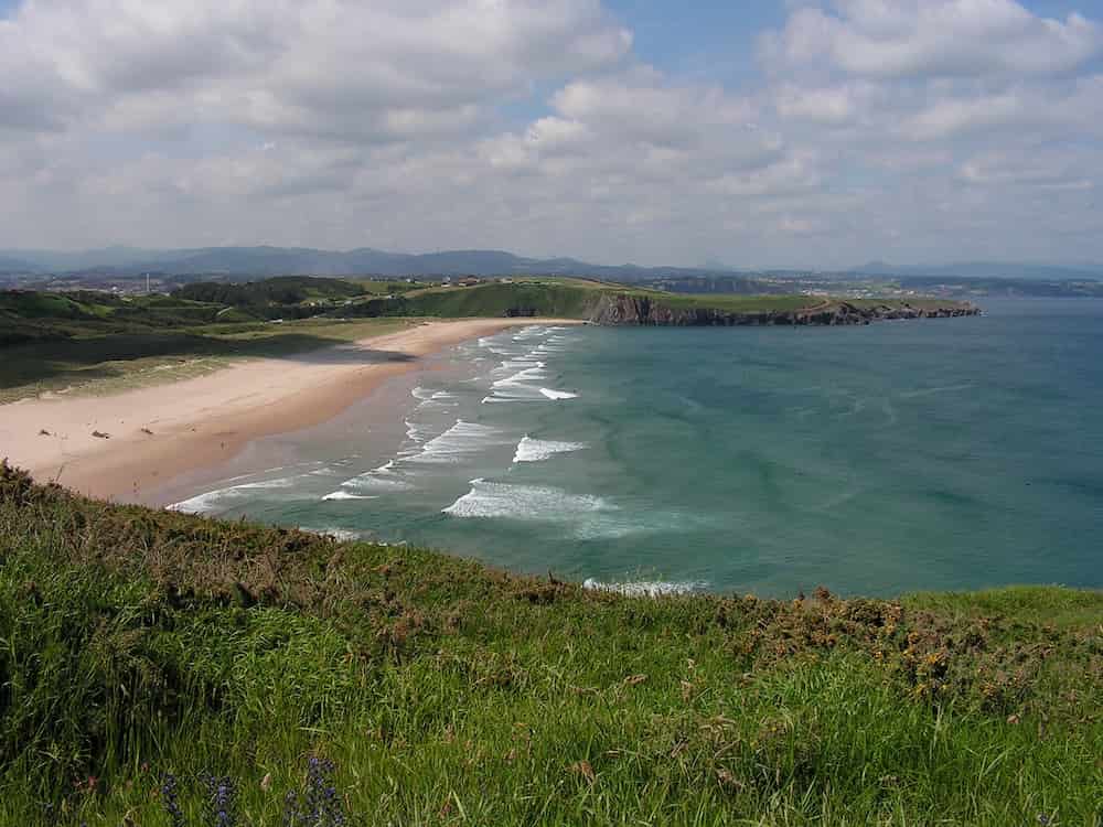 Playa de Gerra: toda la información más completa para viajar